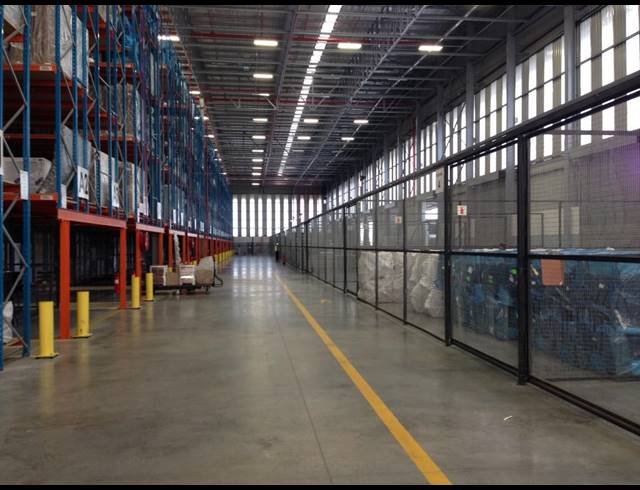10,000M² WAREHOUSE TO LET IN AIRPORT INDUSTRIA
